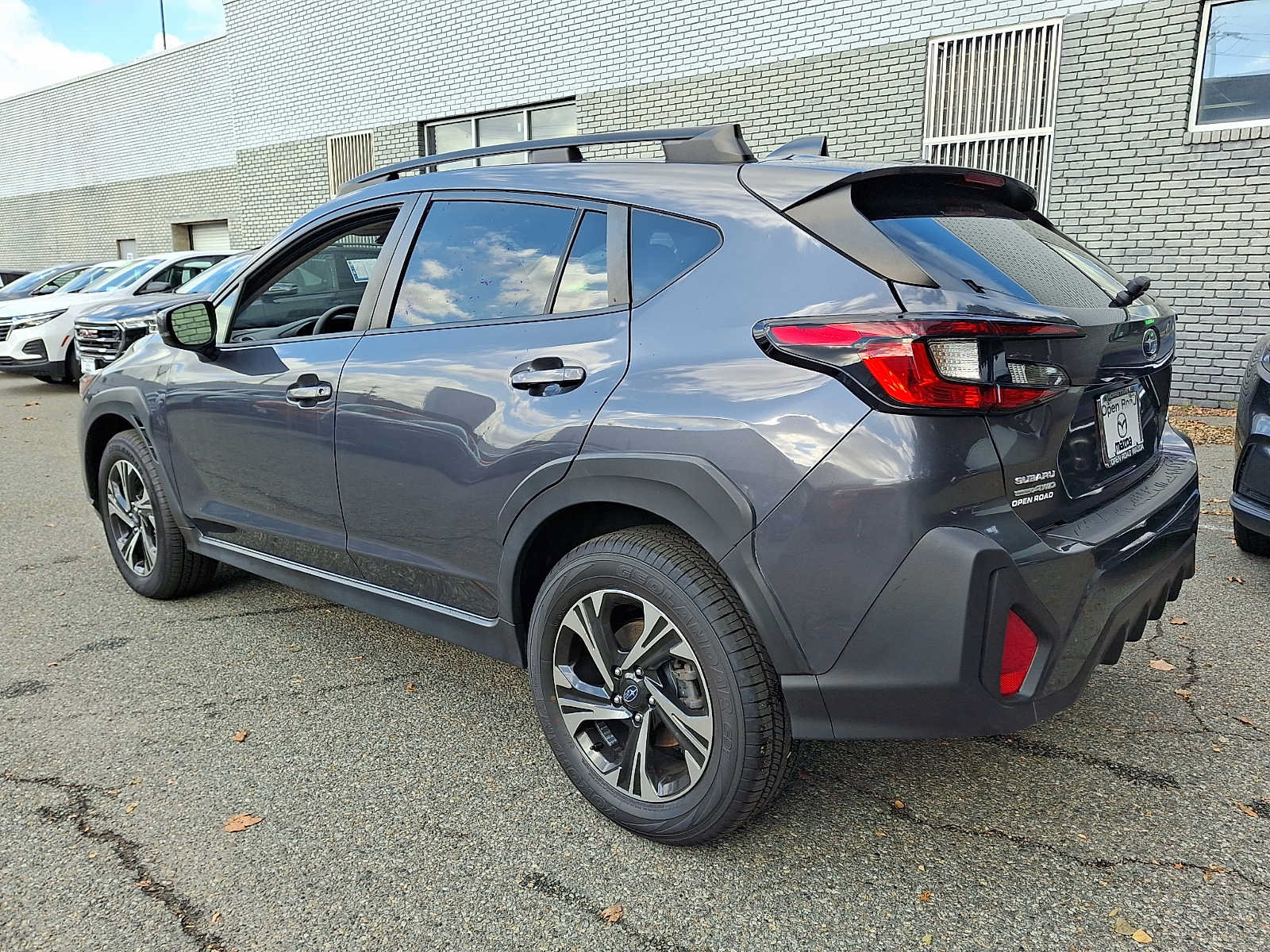 Used 2024 Subaru Crosstrek 2.0i Premium AWD/4WD image 6