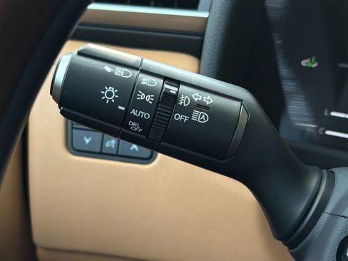 Used 2025 Lexus LX 600 4WD w/ Accessory Package (2T) image 52
