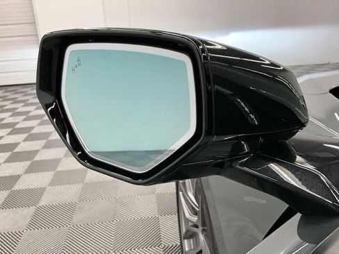 Used 2024 Chevrolet Corvette Z06 RWD image 35