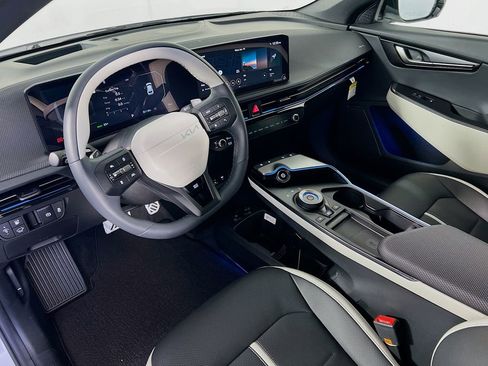 New 2025 Kia EV6 GT-Line image 8