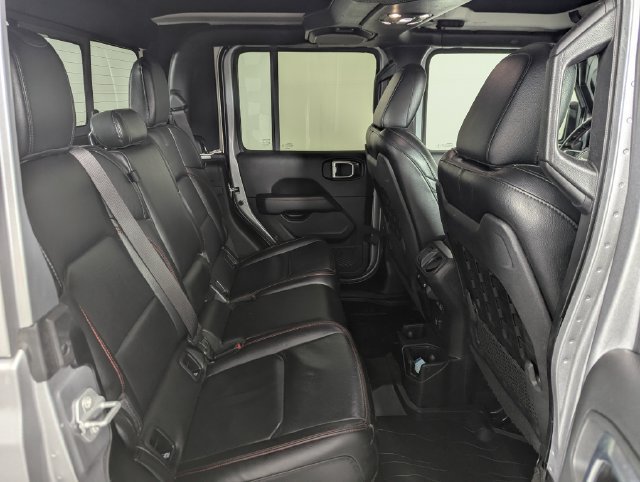 Used 2020 Jeep Gladiator Rubicon w/ Dual Top Group AWD/4WD image 26