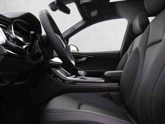 New 2026 Audi Q7 3.0T Premium Plus AWD/4WD image 4
