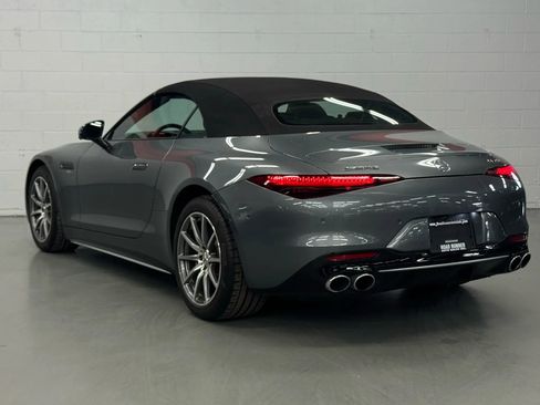 Used 2023 Mercedes-Benz SL 43 AMG w/ Driver Assistance Package image 5