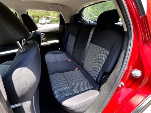 Used 2016 Nissan Juke S FWD image 19