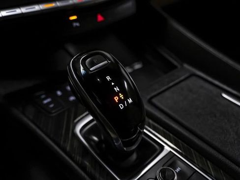 Used 2020 Cadillac CT5 Premium Luxury RWD image 22