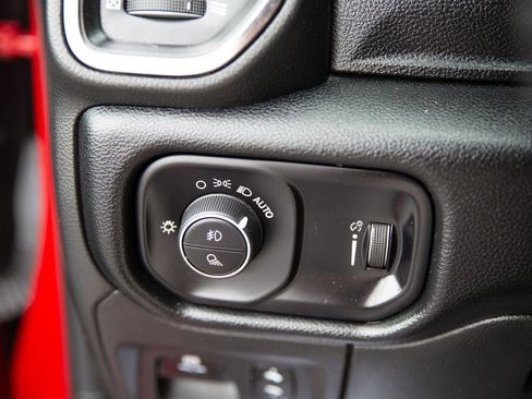 Used 2022 RAM 1500 Big Horn w/ Built-to-serve Edition image 20