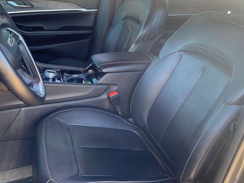 Used 2022 Jeep Grand Cherokee L Limited image 18