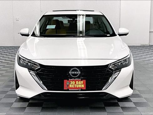 New 2025 Nissan Sentra SV w/ SV Premium Package image 17