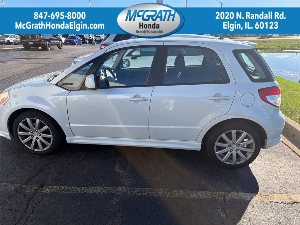 Used 2011 Suzuki SX4 Sportback FWD image 1