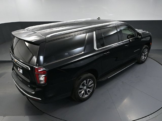 Used 2022 Chevrolet Suburban LT w/ Luxury Package AWD/4WD image 54