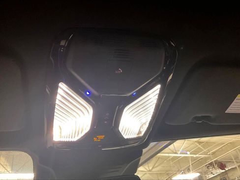 Used 2025 BMW X5 xDrive40i image 36