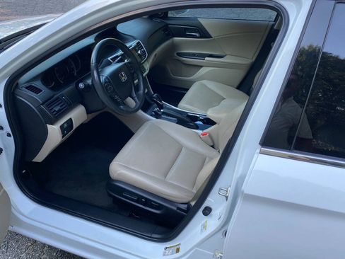 Used 2014 Honda Accord EX-L image 12