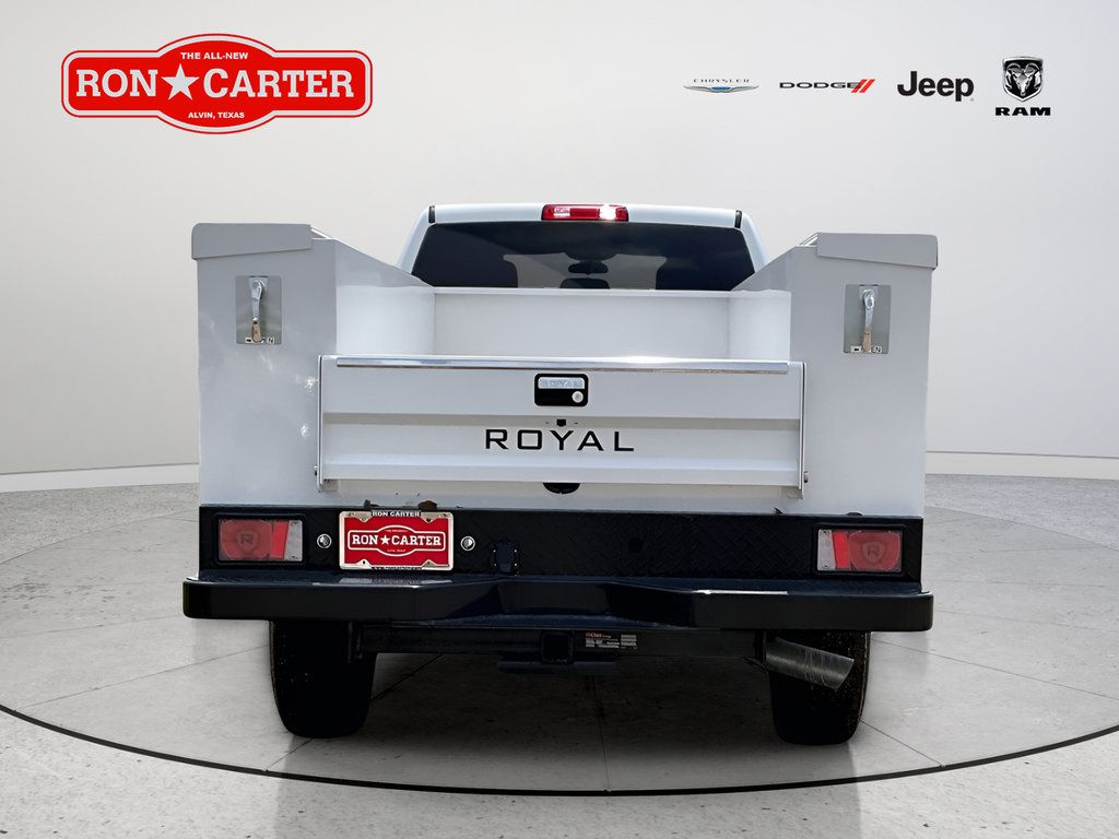 New 2024 RAM 3500 Tradesman w/ Chrome Appearance Group AWD/4WD image 5
