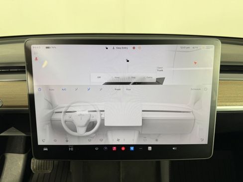 Used 2024 Tesla Model Y Long Range AWD/4WD image 18