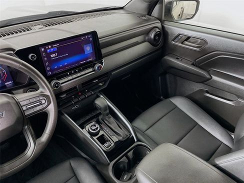 Certified 2024 Chevrolet Colorado Trail Boss w/ Advanced Trailering Package image 25