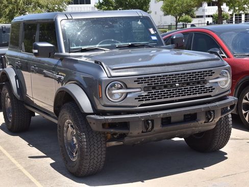 Used 2025 Ford Bronco Badlands AWD/4WD image 4