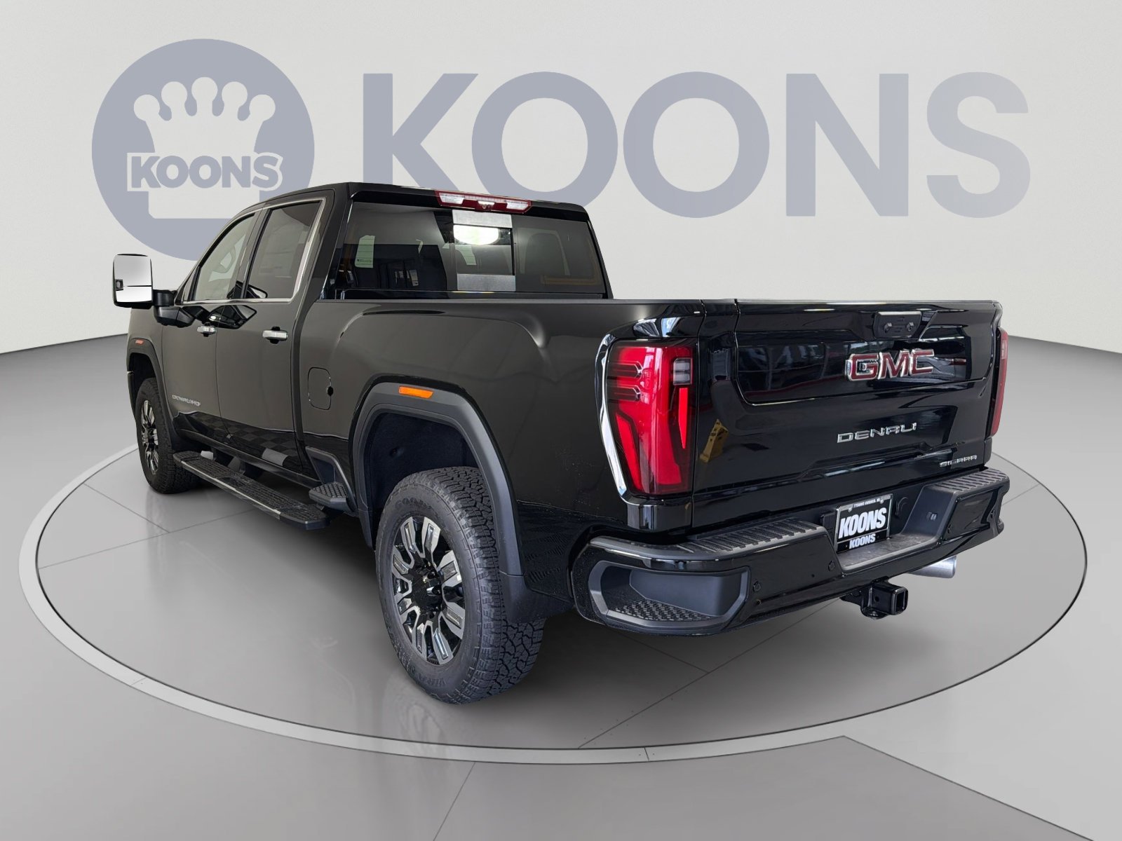 New 2026 GMC Sierra 2500 Denali w/ Denali Reserve Package AWD/4WD image 4