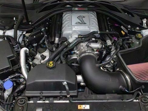 Used 2020 Ford Mustang Shelby GT500 w/ Technology Package image 15