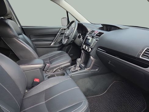 Used 2017 Subaru Forester 2.5i Touring image 14