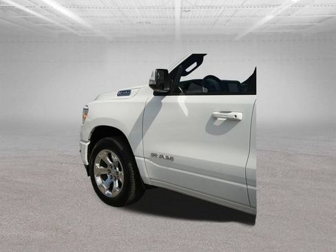 Used 2022 RAM 1500 Big Horn AWD/4WD image 39