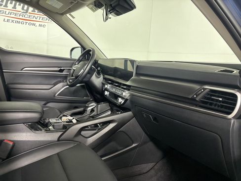 Used 2025 Kia Telluride S AWD/4WD image 20