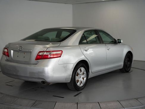 Used 2009 Toyota Camry FWD image 7