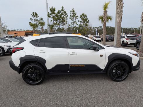 New 2026 Subaru Crosstrek 2.5i Wilderness w/ Wilderness Package AWD/4WD image 3