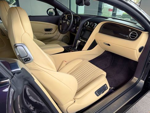 Used 2017 Bentley Continental GT AWD/4WD image 24