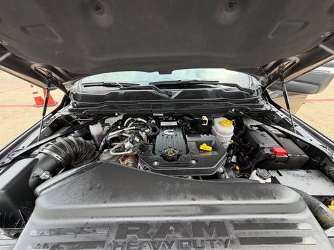 Used 2025 RAM 2500 Tradesman AWD/4WD image 25