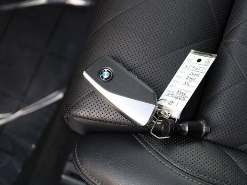 Used 2024 BMW X5 xDrive40i image 32