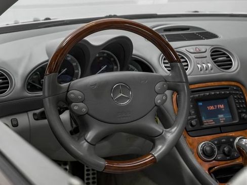 Used 2004 Mercedes-Benz SL 500 image 40