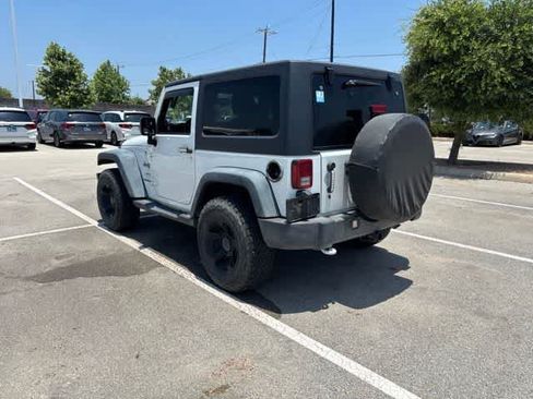 Used 2014 Jeep Wrangler Sport w/ Quick Order Package 24S AWD/4WD image 3