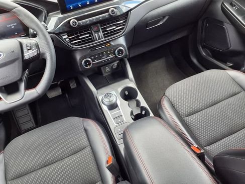 Used 2025 Ford Escape ST-Line Select AWD/4WD image 9