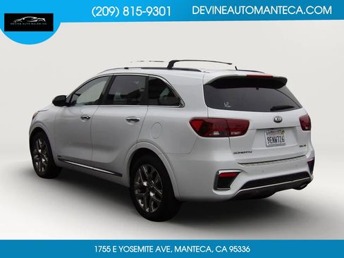 Used 2019 Kia Sorento SX image 5