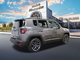 Used 2021 Jeep Renegade Latitude video 3