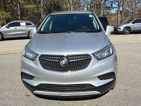 Used 2018 Buick Encore Preferred image 3