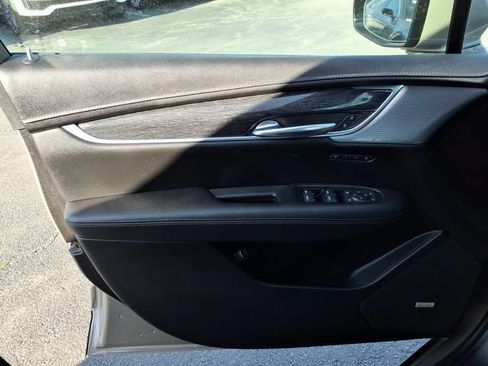 Used 2022 Cadillac XT5 Premium Luxury FWD image 28