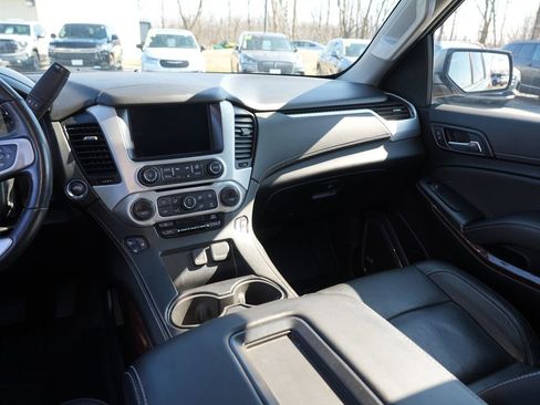 Used 2020 GMC Yukon XL SLT w/ Premium Edition image 21