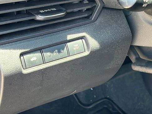 Used 2023 Nissan Altima 2.5 SV FWD image 13