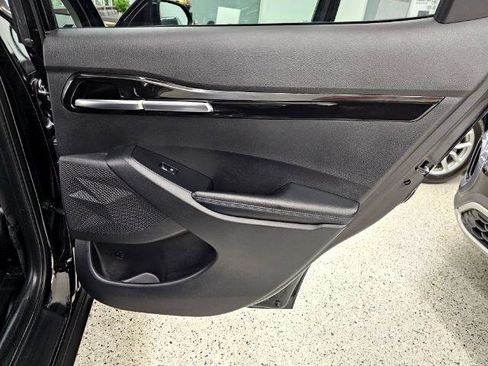 Used 2021 Kia Seltos S image 28