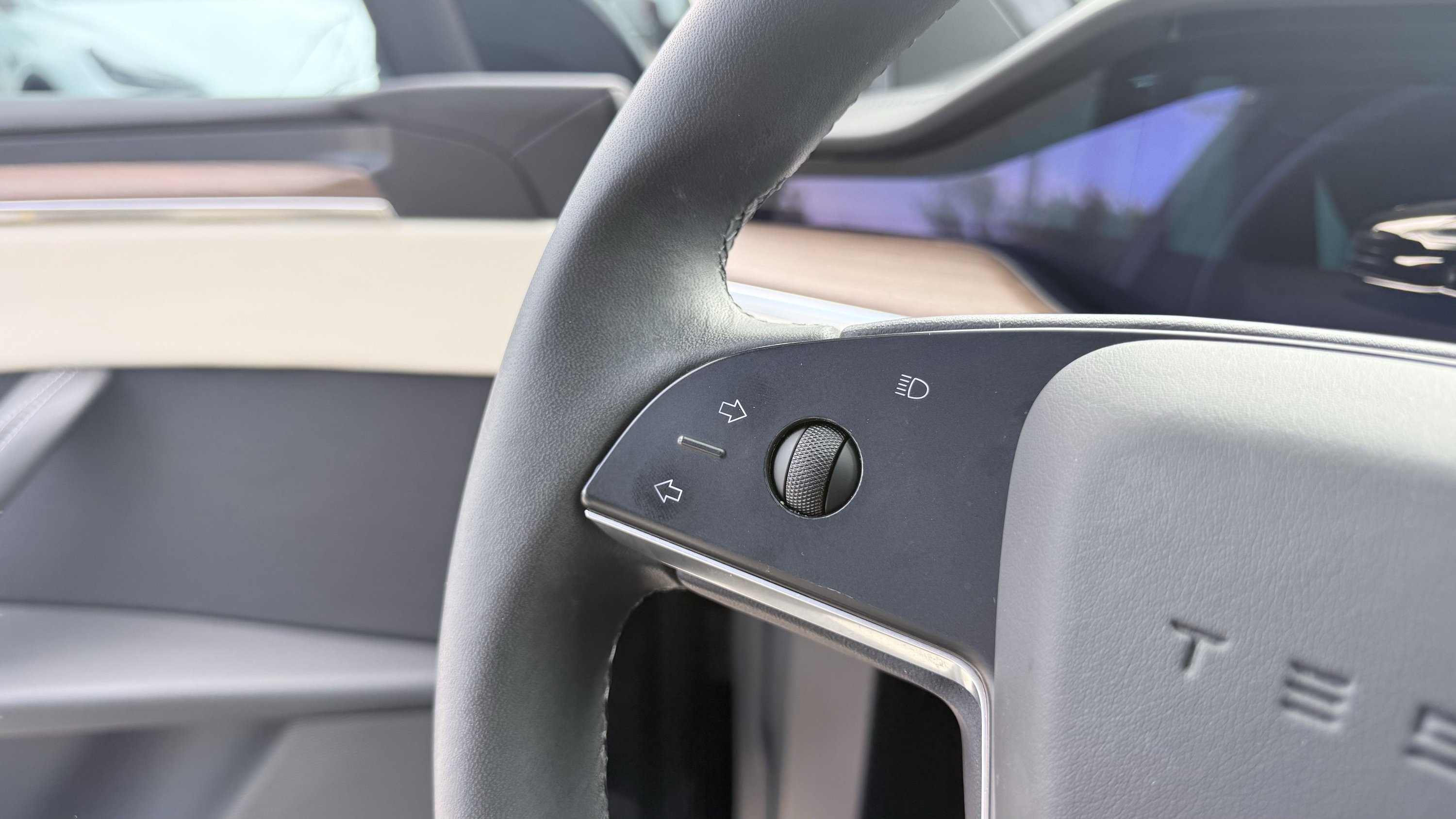 Used 2023 Tesla Model X AWD/4WD image 81