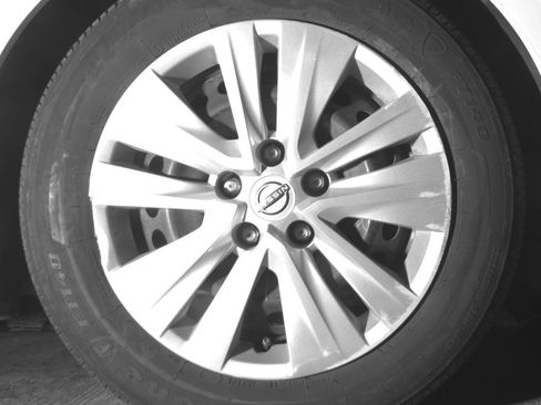 Used 2025 Nissan Sentra S FWD image 13
