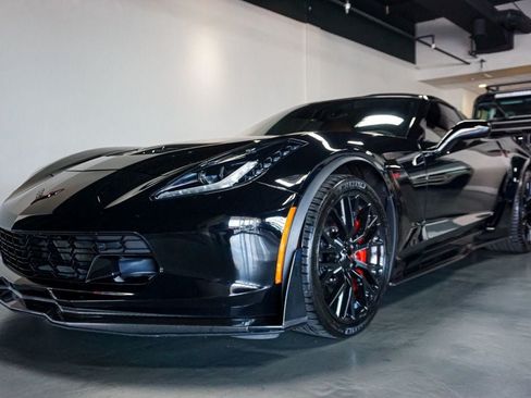 Used 2017 Chevrolet Corvette Z06 RWD image 68