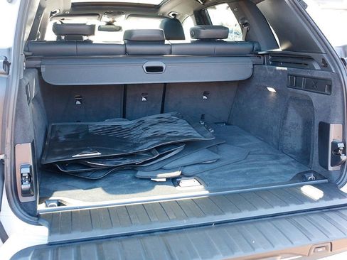 Used 2023 BMW X5 xDrive40i w/ Premium Package image 19