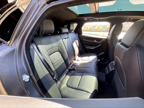 New 2026 Jaguar F-PACE R-Dynamic S image 23