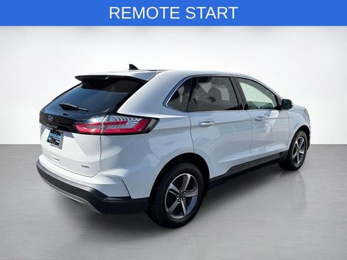 Certified 2023 Ford Edge SEL w/ Convenience Package AWD/4WD image 3