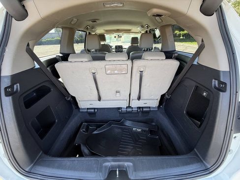 Used 2019 Honda Odyssey EX-L image 18