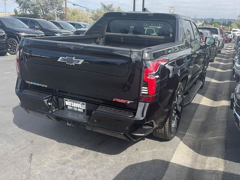Used 2025 Chevrolet Silverado EV RST AWD/4WD image 16
