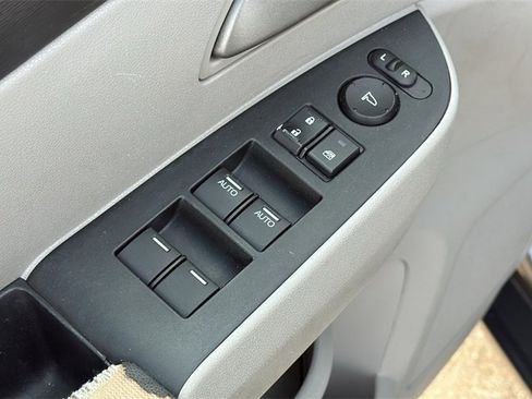 Used 2011 Honda Odyssey EX-L image 10