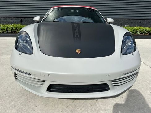 Used 2024 Porsche 718 Boxster image 8